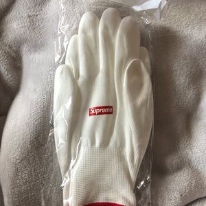 Supreme Rubber Gloves